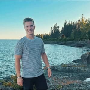 Meet your Posher, Isaac